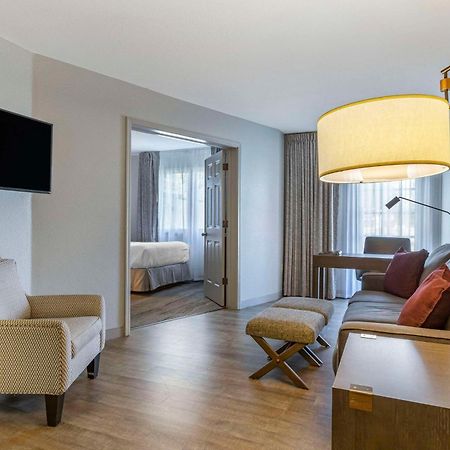 Windmill Suites Surprise - Phoenix, Ascend Hotel Collection Eksteriør billede