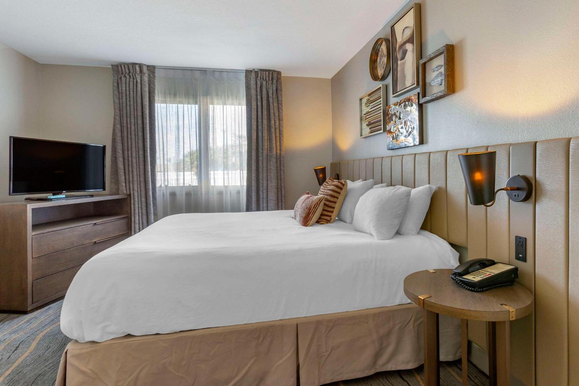 Windmill Suites Surprise - Phoenix, Ascend Hotel Collection Eksteriør billede