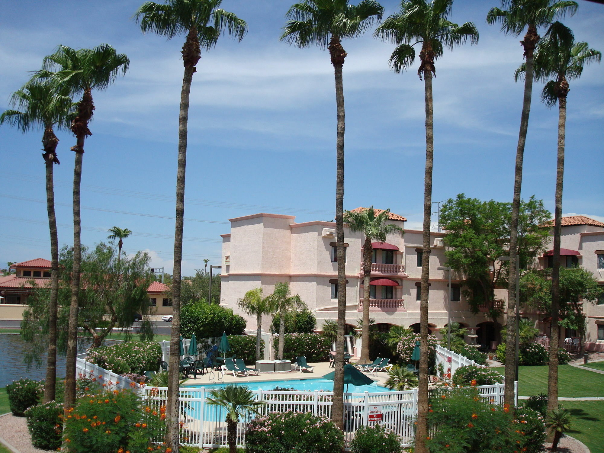 Windmill Suites Surprise - Phoenix, Ascend Hotel Collection Eksteriør billede